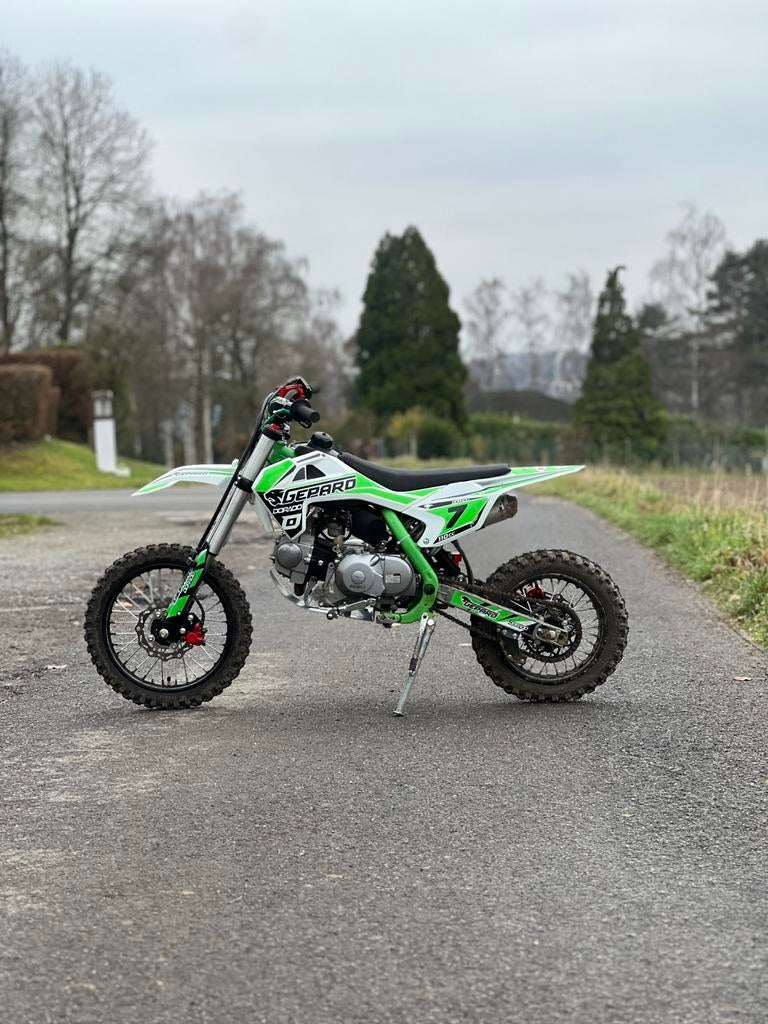 Dirt bike 110 cc, Fietsen en Brommers, Brommers | Crossbrommers, Gebruikt, Ophalen, Overige merken