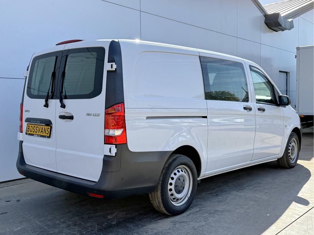 Mercedes-Benz Vito 116 2.1 CDI Automaat L2H1 Climate Control, Auto's, Automaat, Gebruikt, 4 cilinders, Wit