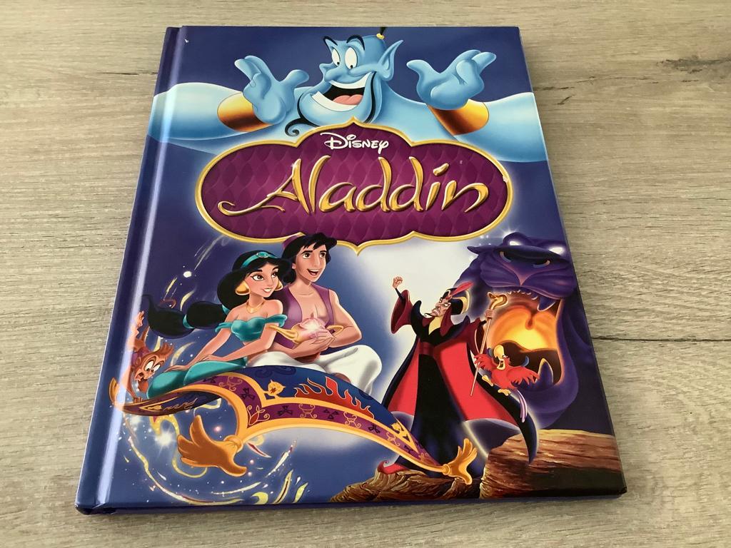 Disney Alladin voorleesboek, Boeken, Jongen of Meisje, Ophalen of Verzenden, Zo goed als nieuw, Voorleesboek