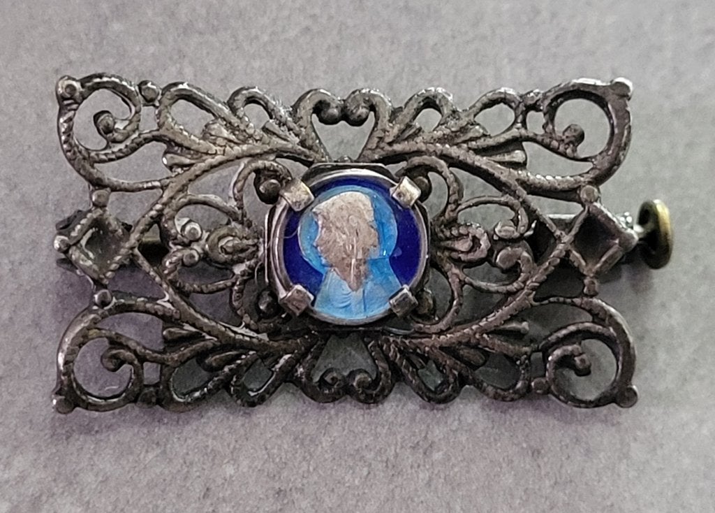 antieke broche, Handtassen en Accessoires, Broches, Ophalen, Zo goed als nieuw, Minder dan 4 cm, Zilver