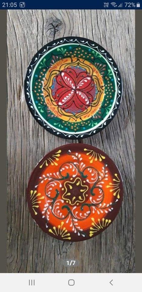 Quelques assiettes murales peintes à la main en Espagne, Enlèvement ou Envoi