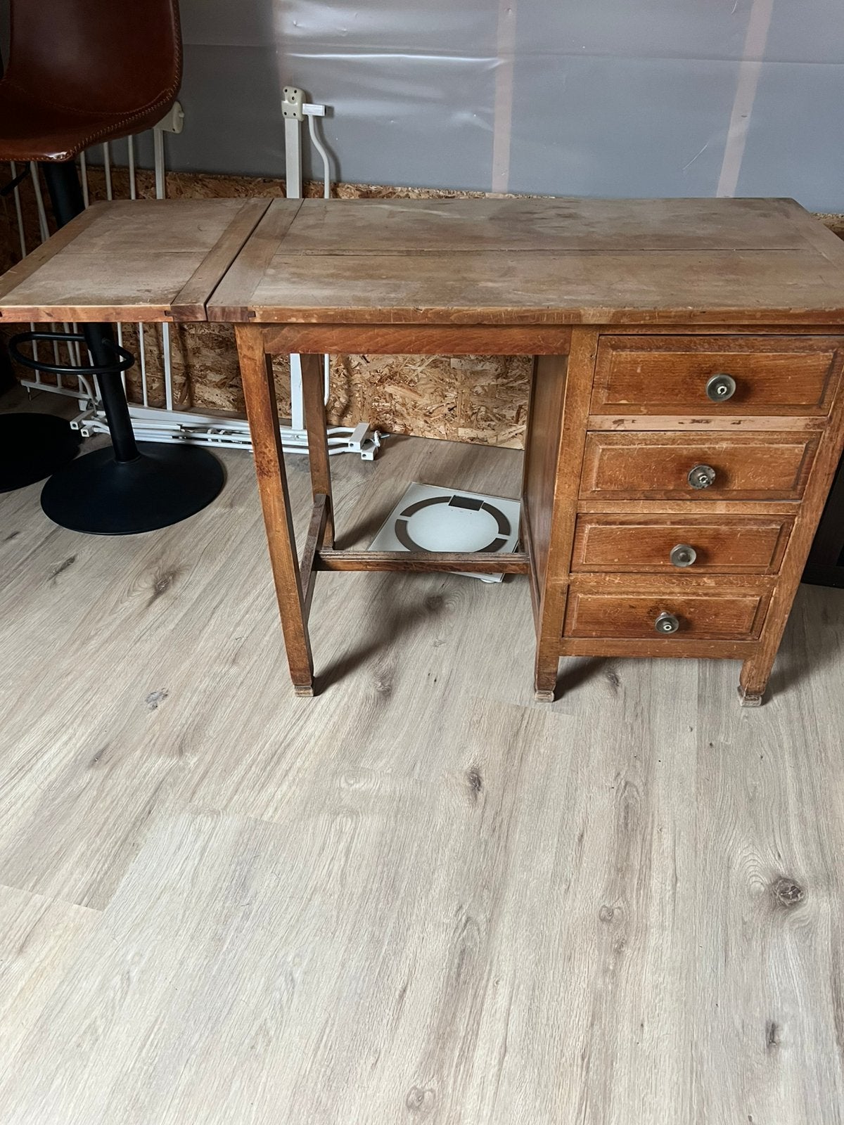 Antiek bureau, massief hout, Ophalen, Gebruikt, Hout