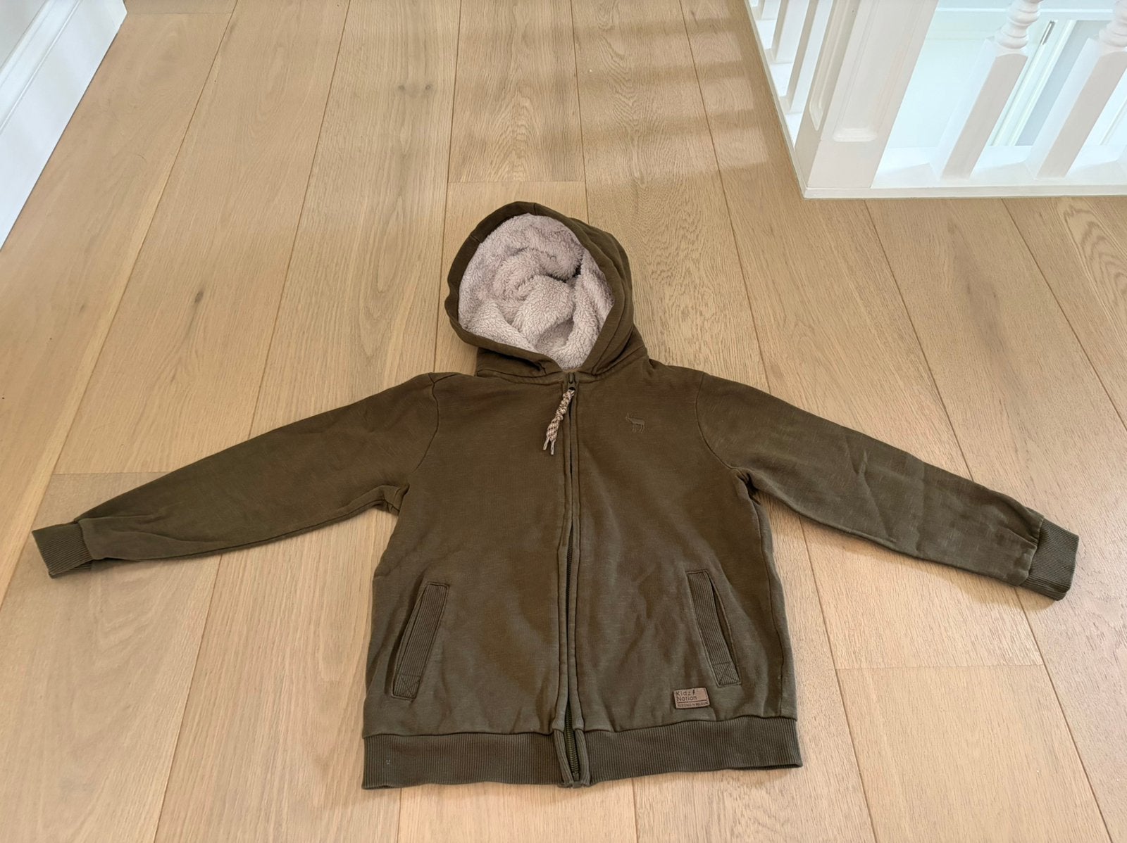 Vest jbc maat 128, Kinderen en Baby's, Ophalen of Verzenden, Zo goed als nieuw, Jongen, Trui of Vest