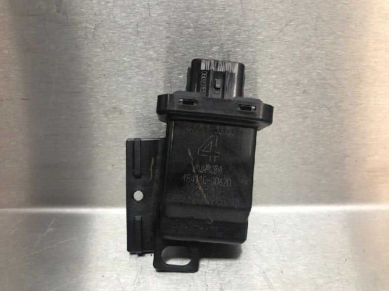 COMPUTER DIVERSEN Subaru Legacy Wagon (BR) (|8999130050|), Gebruikt, Subaru