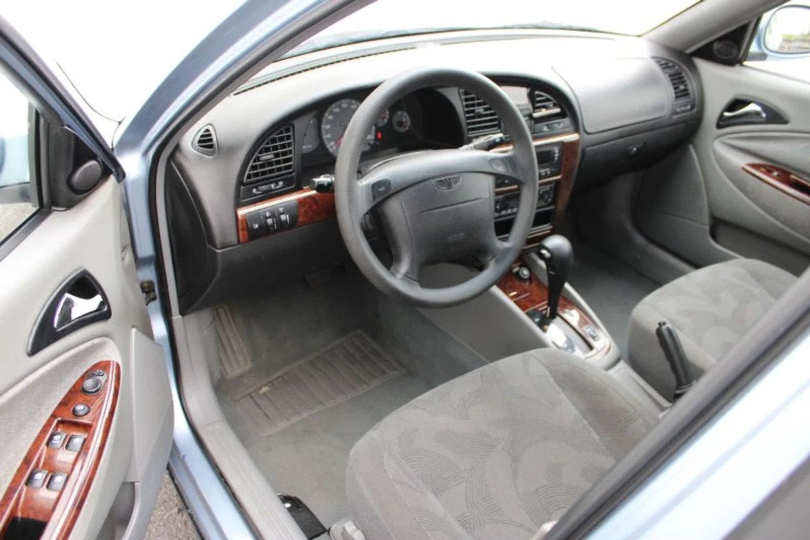 Daewoo Nubira 2.0i Automaat inclusief 3 JAAR garantie!, Autos, Achat, Entreprise, Automatique, 126 ch