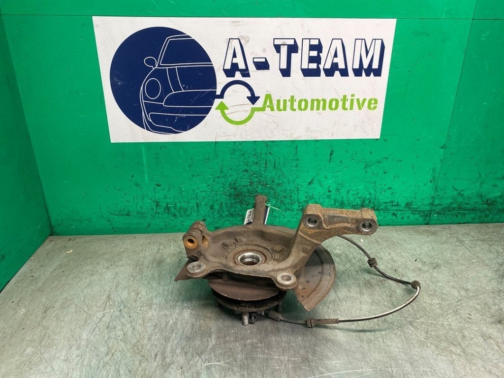FUSEE AVANT GAUCHE Nissan Qashqai (J10) (|40014JD000|), Germany@nissan-services.eu, Kronenweg 38
50389  Wesseling, DE, Utilisé