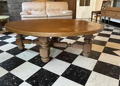 Zeer stevige houten ovalen salontafel, Ophalen, 50 – 75, Gebruikt, 50 tot 100 cm