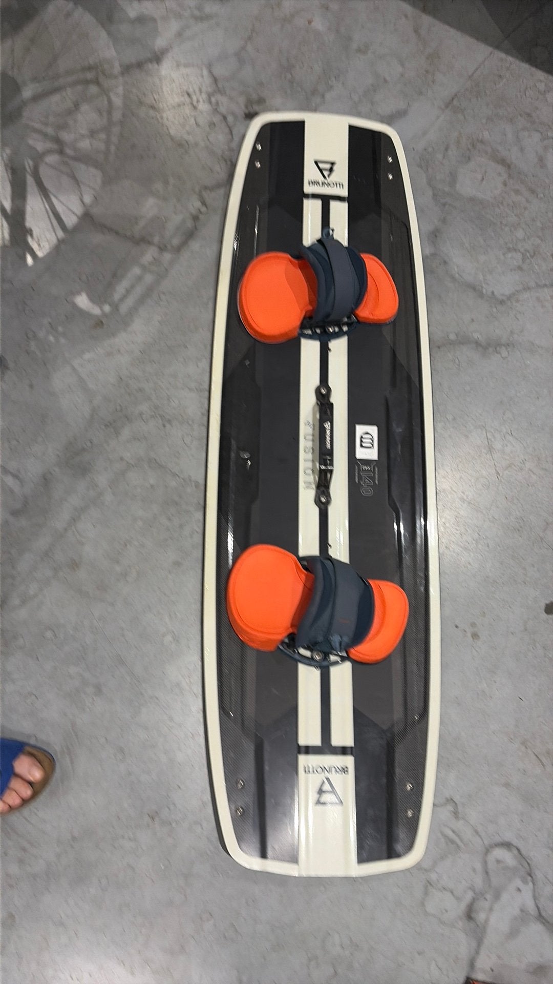 Kiteboard Brunotti Fusion 140x42, Enlèvement, Utilisé, Planche de kite