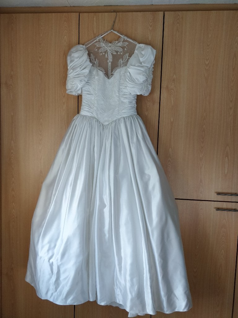 Unieke trouwjurk mt 38, Kleding | Dames, Ophalen of Verzenden, Zo goed als nieuw, Wit, Trouwjurk