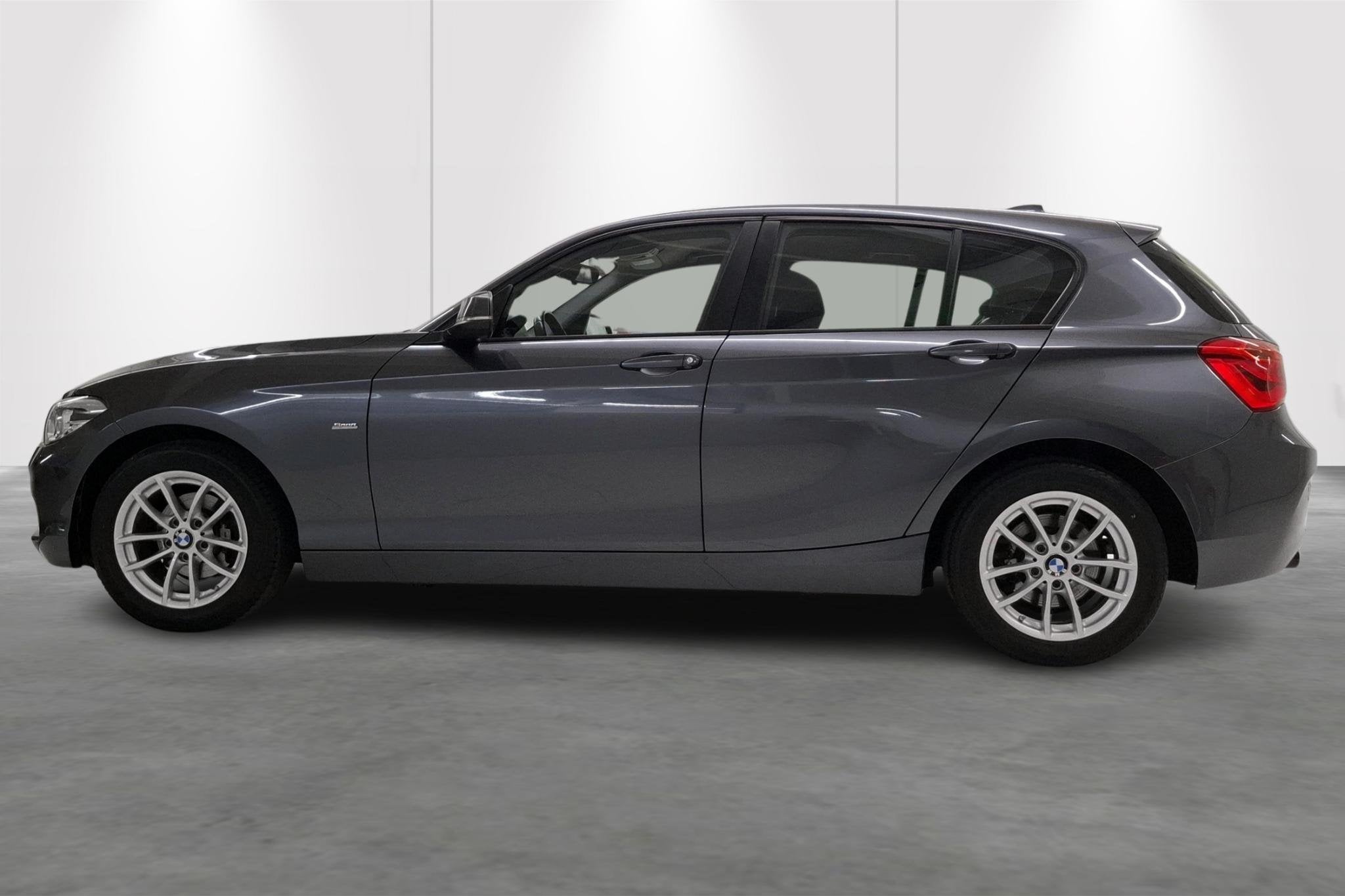 BMW 1-serie 118d (110 kW) AUTOMAAT (automatique), Autos, Argent ou Gris, 5 portes, Automatique, Tissu