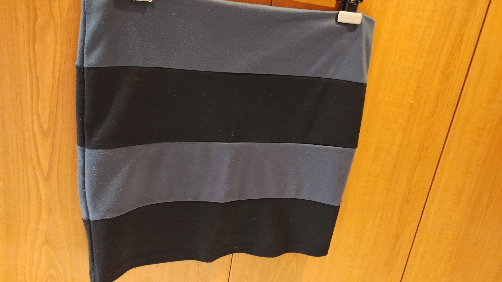 Tweekleurige rok Musthave maat L., Kleding | Dames, Rokken, Zwart, Ophalen of Verzenden, Gedragen, Maat 42/44 (L)