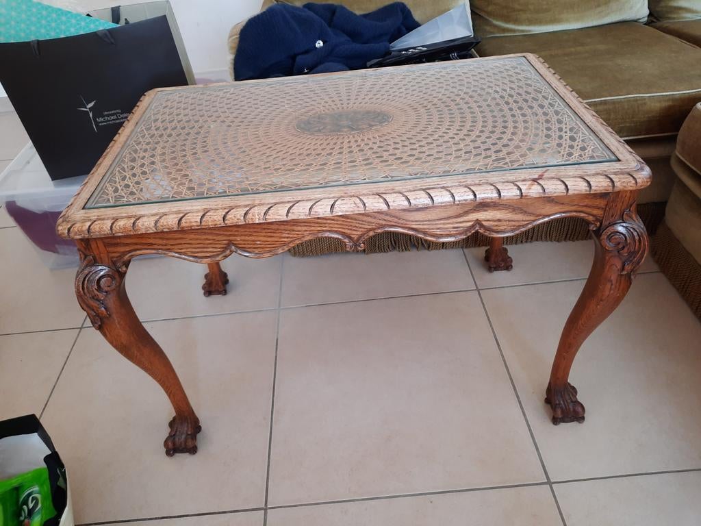 Salontafel, Ophalen