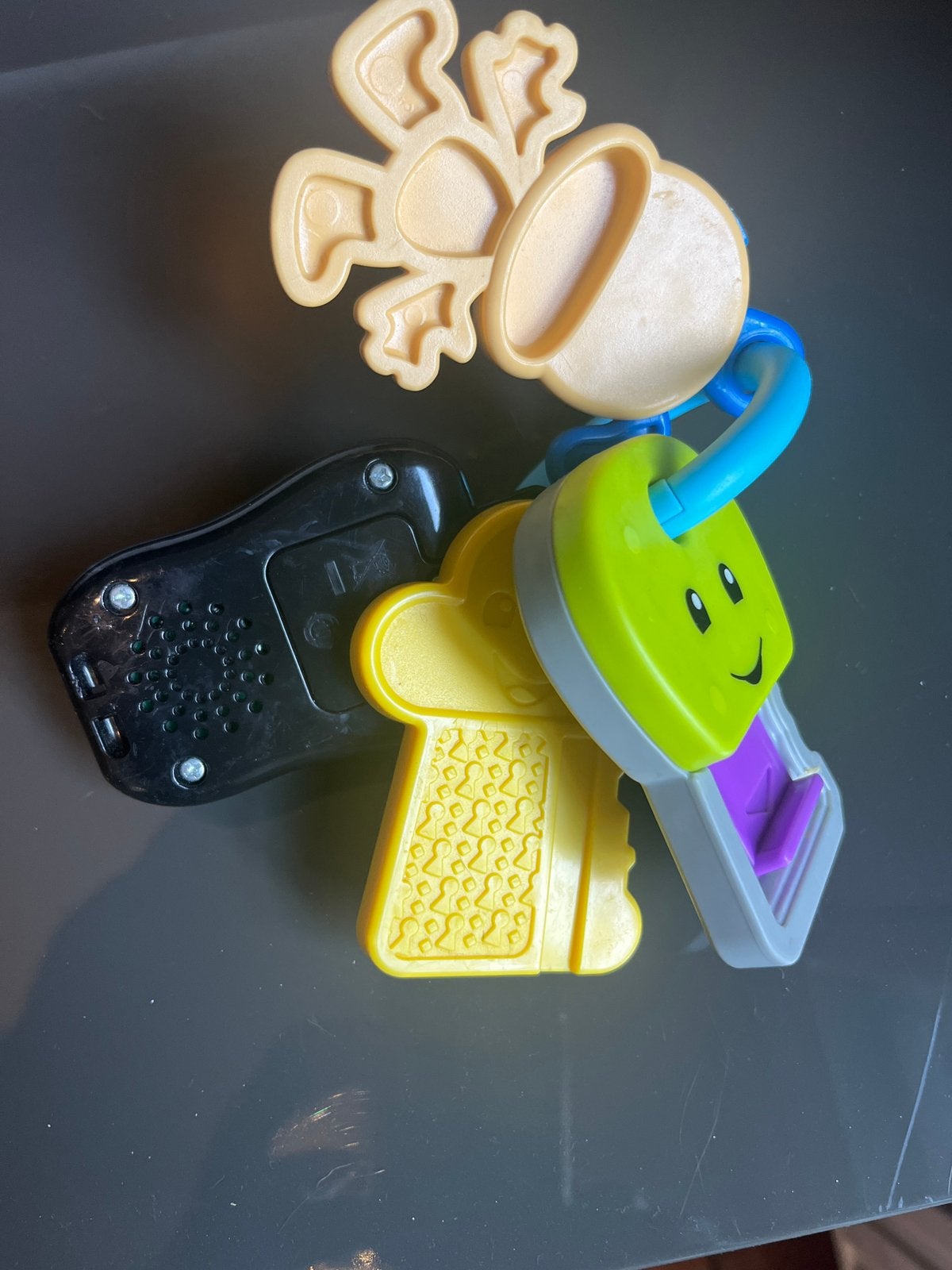 Bijtsleutelhanger, Ophalen, Zo goed als nieuw