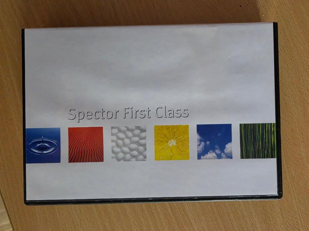 Sector first class dvd box 348 stuks nieuw, Ophalen of Verzenden, Nieuw in verpakking