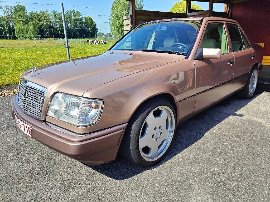 W124 E220 M104 Automaat benzine, Auto's, Mercedes-Benz, Automaat, Sound system, Particulier, E-Klasse