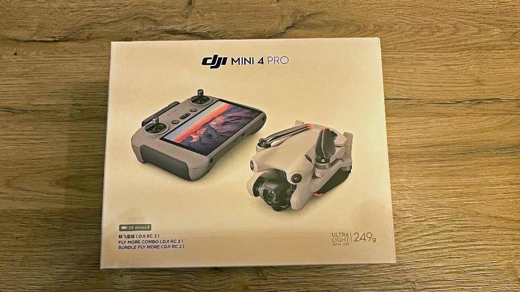 DJI Mini 4 Pro Fly More Combo, TV, Hi-fi & Vidéo, Drones, Drone avec caméra, Moins de 250 g, Retour au point de départ, Qualité supérieure