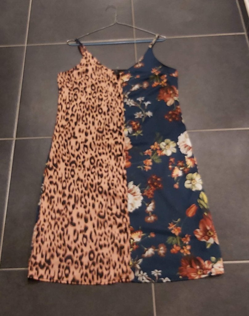YAS, satijn jurk, mt M, NIEUW, Vêtements | Femmes, Robes, Neuf, Taille 38/40 (M), Enlèvement ou Envoi, Multicolore