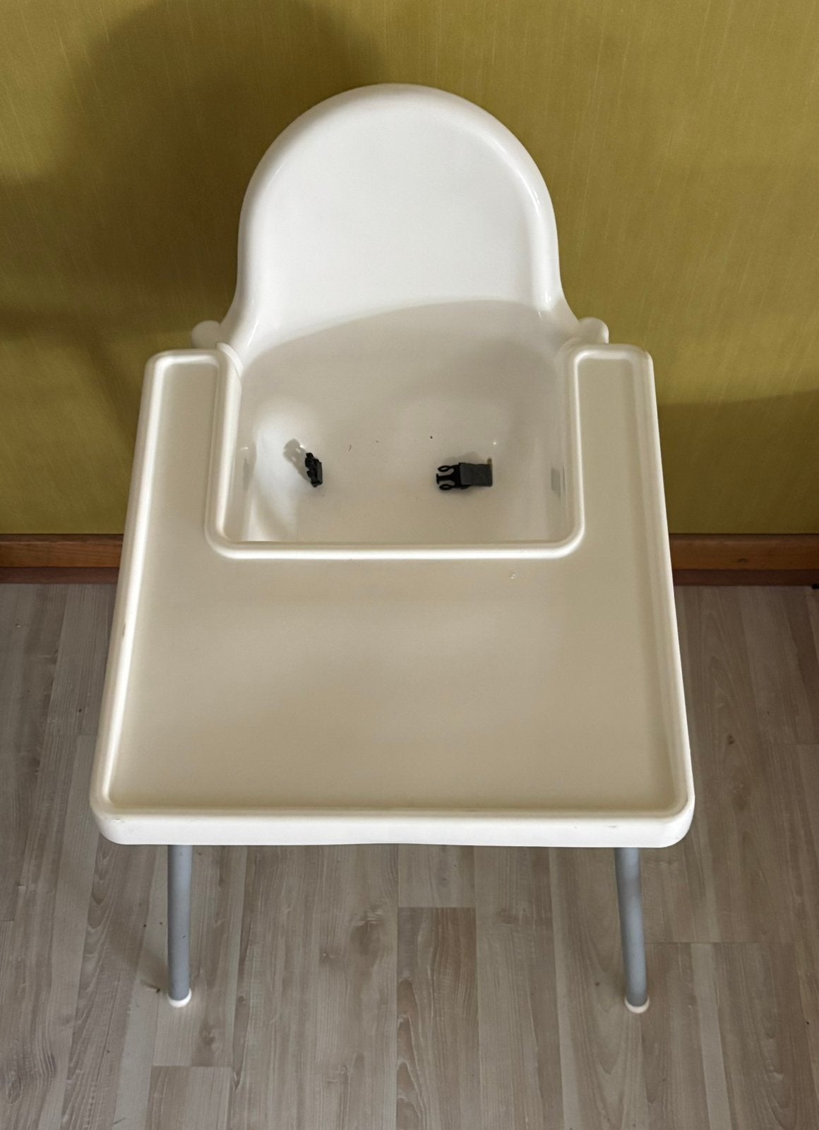 Ikea kinderstoel antilop wit, Ophalen, Zo goed als nieuw
