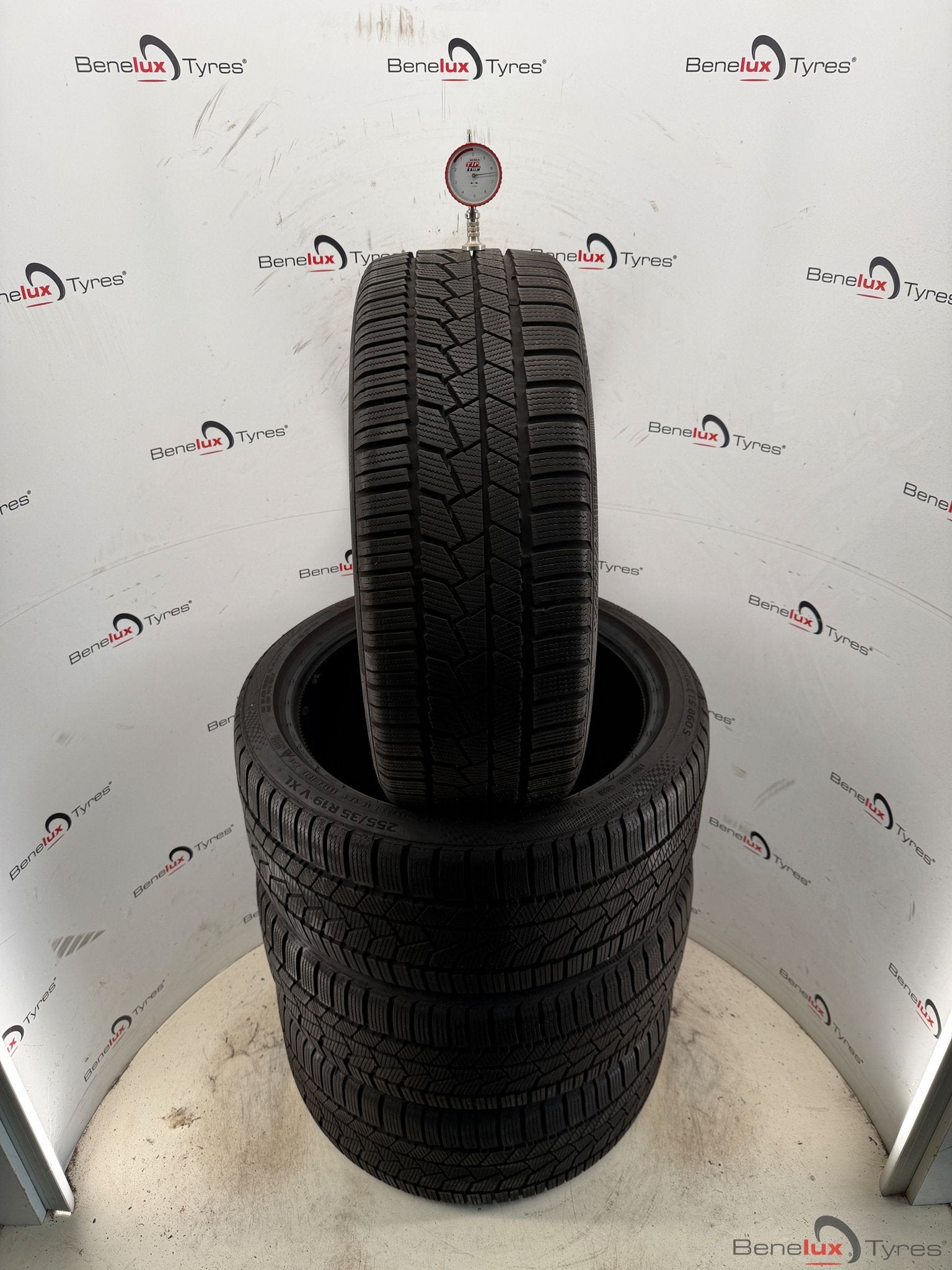 winter 225/40R19 255/35R19 225/40 255/35 R19 2254019 2553519, Autos : Pièces & Accessoires, Pneus hiver, 255 mm, Véhicule de tourisme