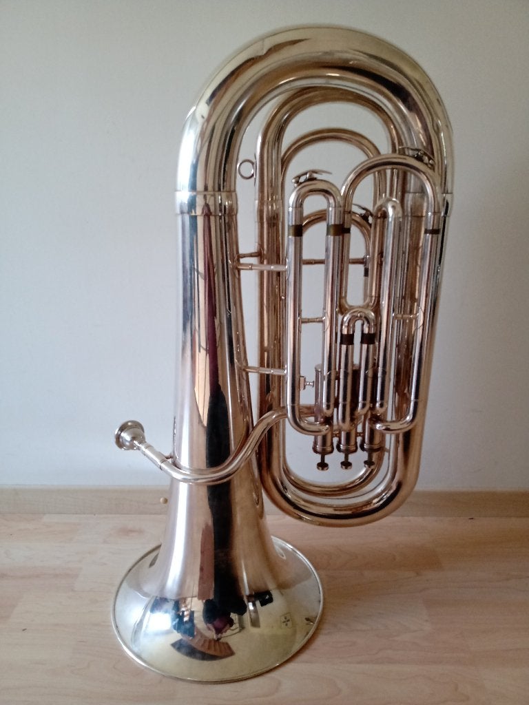 Besson 700 Bb Tuba, Muziek en Instrumenten, Blaasinstrumenten | Tuba's, Ophalen, Gebruikt, Met koffer of draagtas