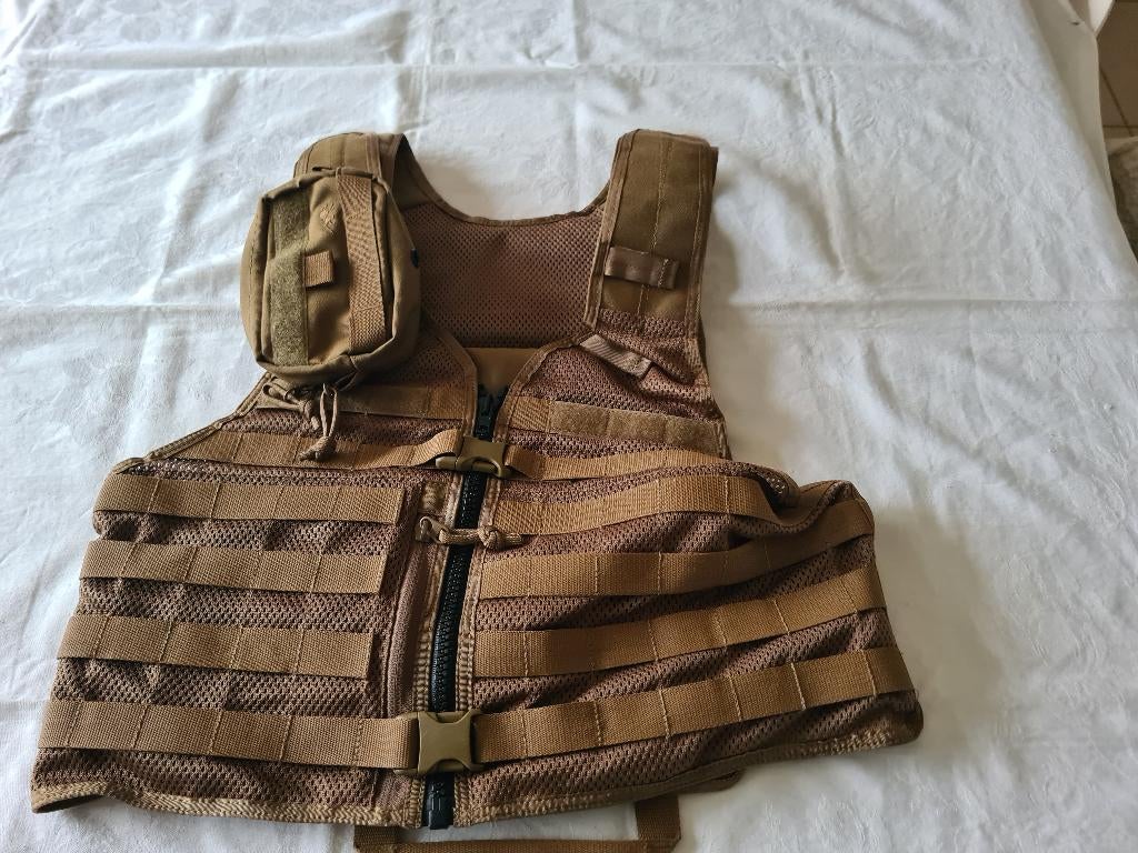 Système de support de charge Tasmanian Tiger, Collections, Objets militaires | Général, Armée de terre, Enlèvement ou Envoi