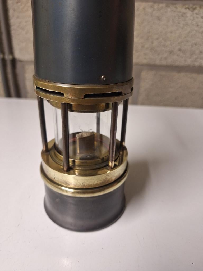 Mijnlamp, Enlèvement