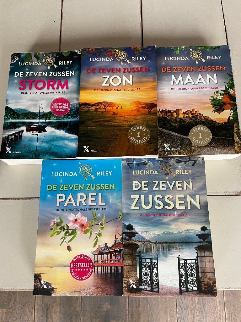 boeken romans de zeven zussen Lucinda Riley, Ophalen of Verzenden, Gelezen, Lucinda Riley, België
