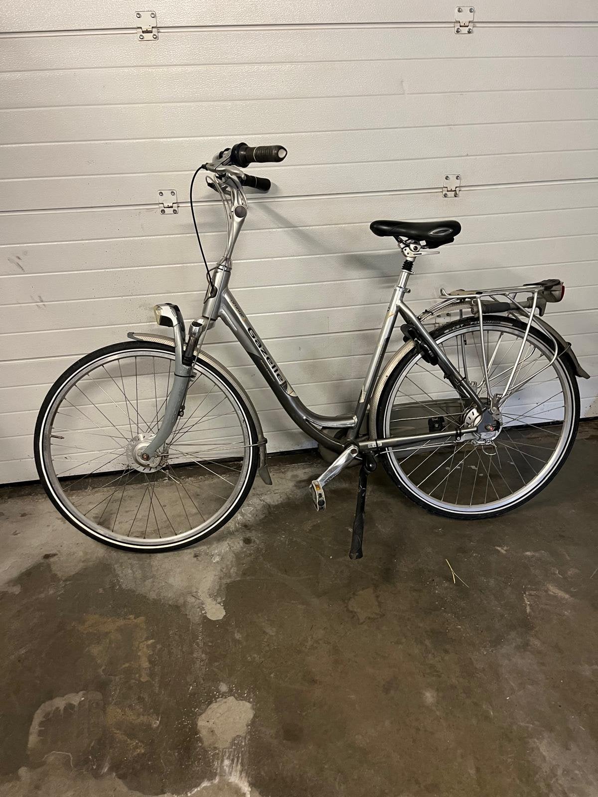 Gazelle damesfiets, Ophalen, Zo goed als nieuw, Gazelle