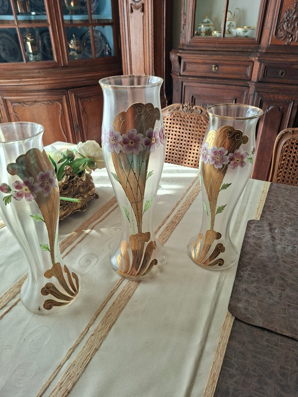 Vases Art nouveau VSL, Enlèvement
