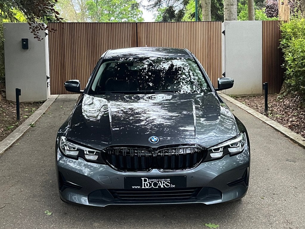 BMW 330 Led-Prof-Cockpit Pro-Elec.zetels-Zetelverw-Cam-19", Automaat, Achterwielaandrijving, Leder, Bedrijf
