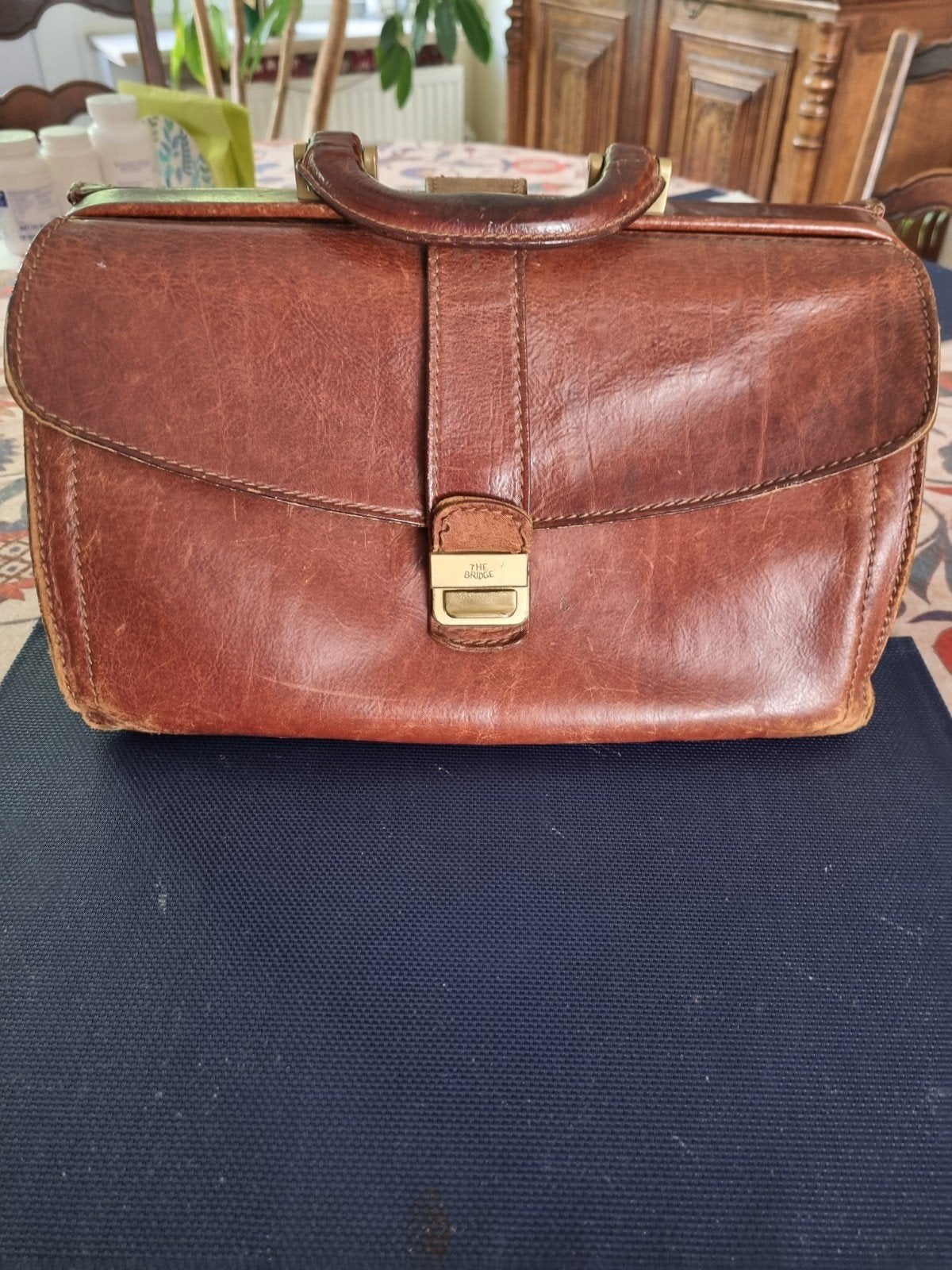 trousse de médecin en cuire, Moins de 40 cm, Moins de 35 cm, Brun, Enlèvement