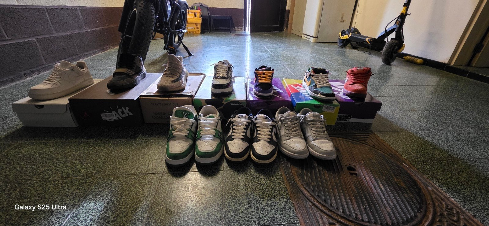 10 paar schoenen, Fietsen en Brommers, Overige Fietsen en Brommers, Ophalen