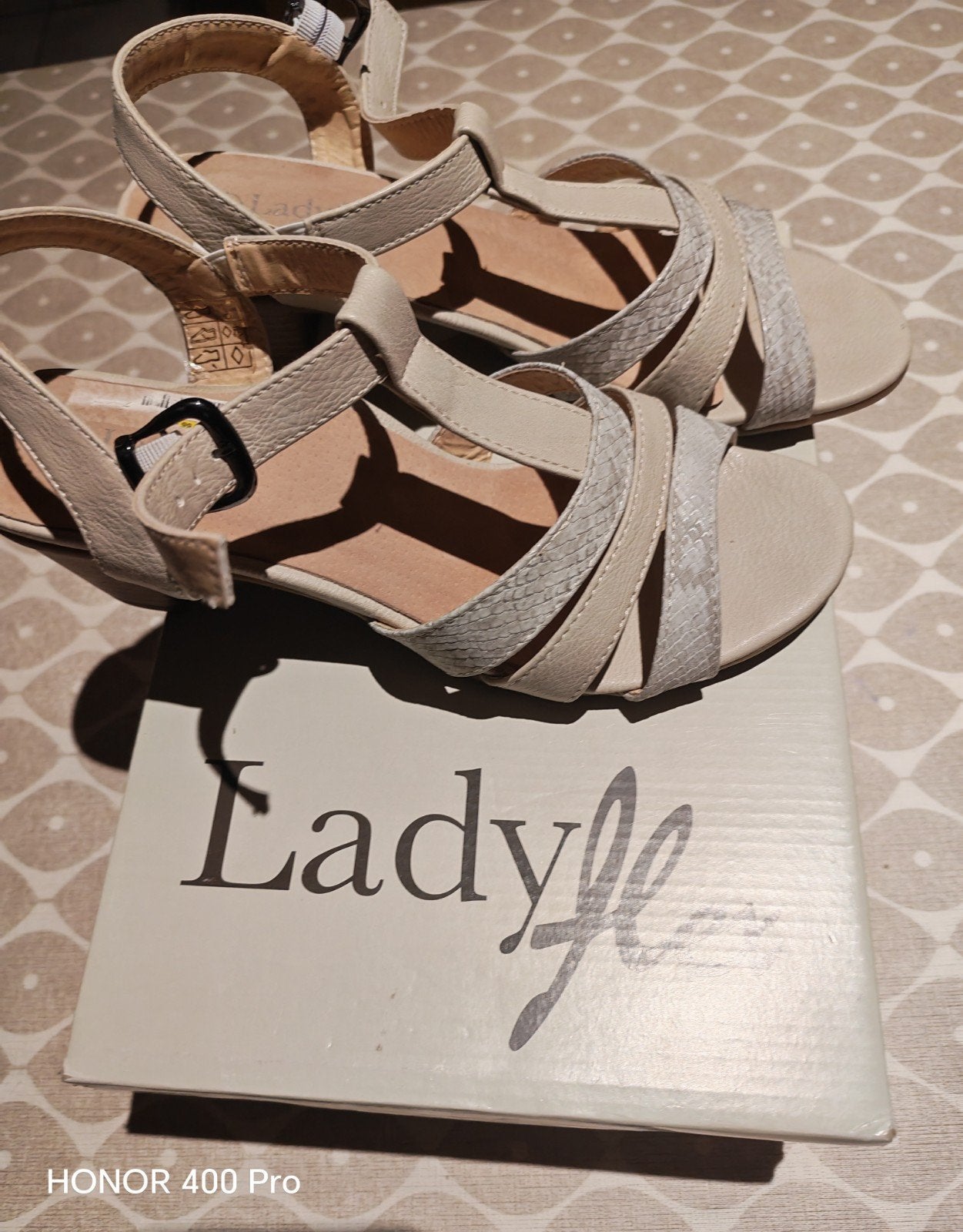 Elegant damesschoentje van LadyFlex, Ophalen of Verzenden, Beige