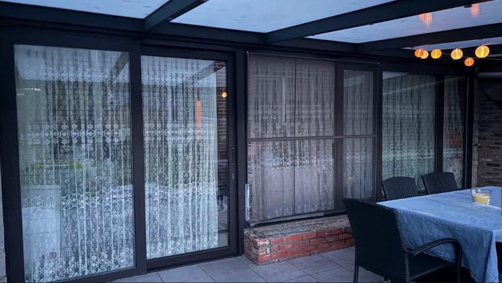 Luxe tweedelige veranda met schuifdeuren - 6x7 meter, Tuin en Terras, Overkappingen, Gebruikt, Veranda, Ophalen