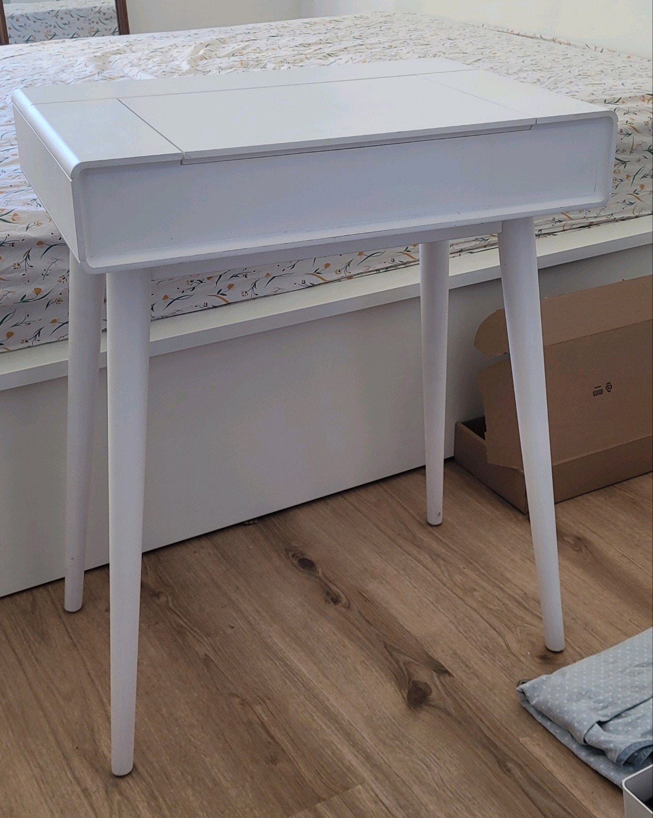 Coiffeuse La Redoute avec miroir intégré, Enlèvement, Utilisé, Suédois
