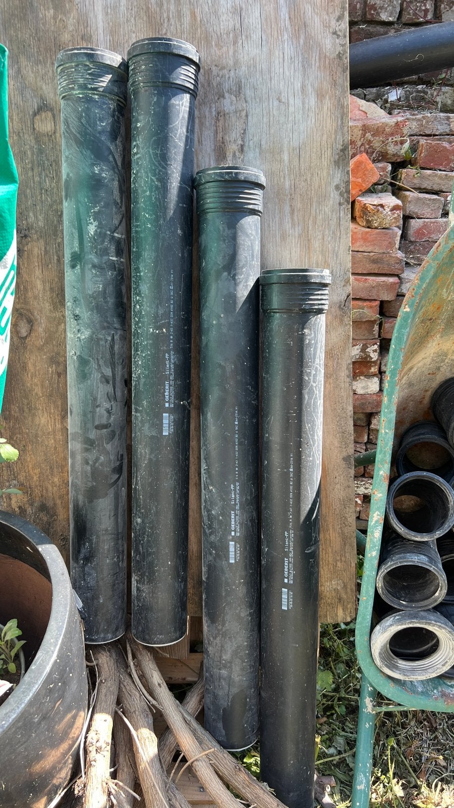 Geberit Silent PP 110mmx1m 11€/p, Bricolage & Construction, Tuyaux & Évacuations, Comme neuf, Buse droite, Autres matériaux, Moins de 2 mètres