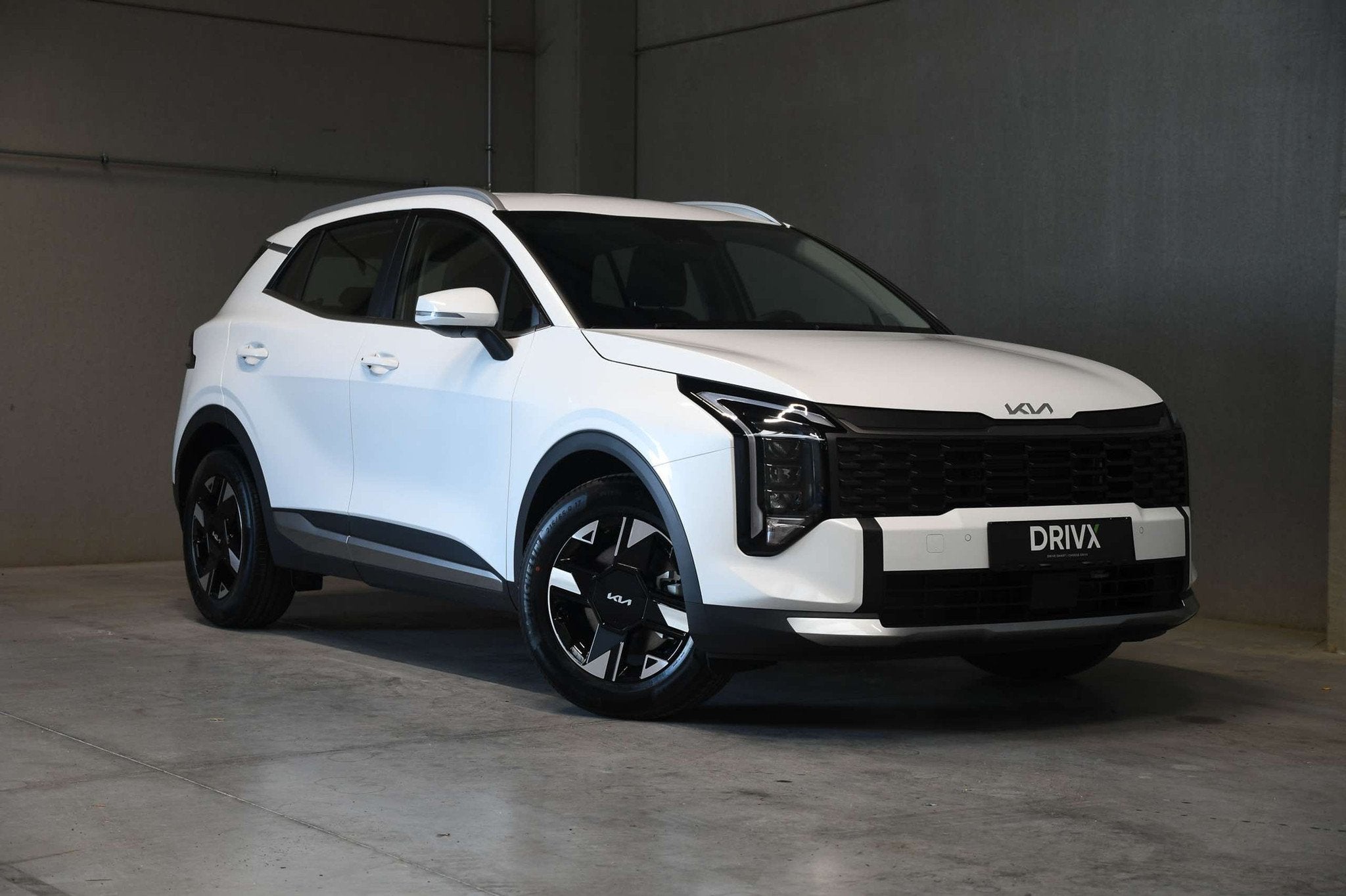 Kia Sportage PULSE - ACC - STUURVERW. - CARPLAY - CAMERA, Autos, Phares entièrement LED, Achat, 110 kW, Entreprise