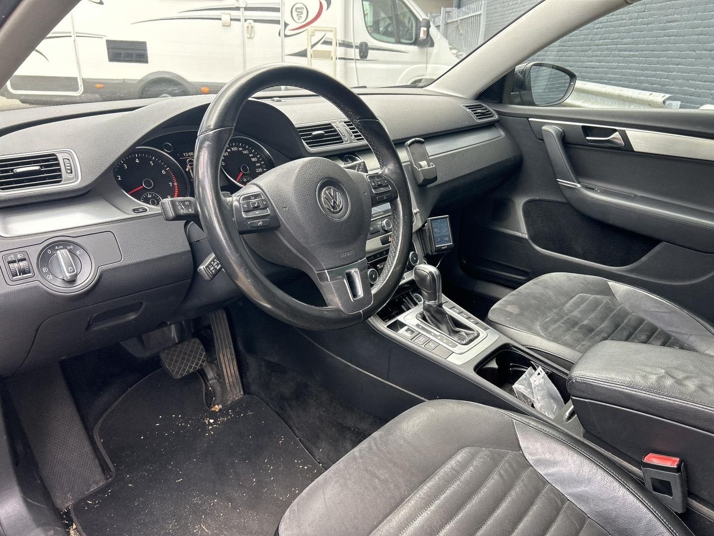 Volkswagen Passat Variant 1.4 TSI Highline BlueMotion | Clim, Autos, 140 g/km, Entreprise, Noir, Break