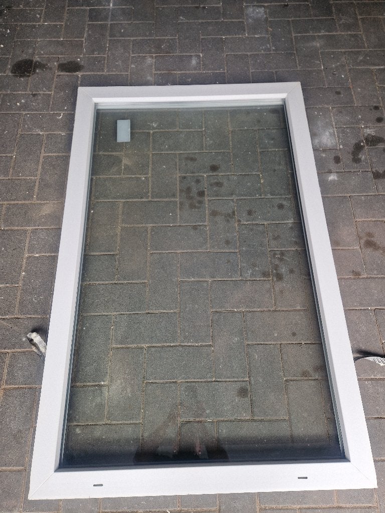 Pvc raam wit met dubbel glas, Ophalen, Zo goed als nieuw