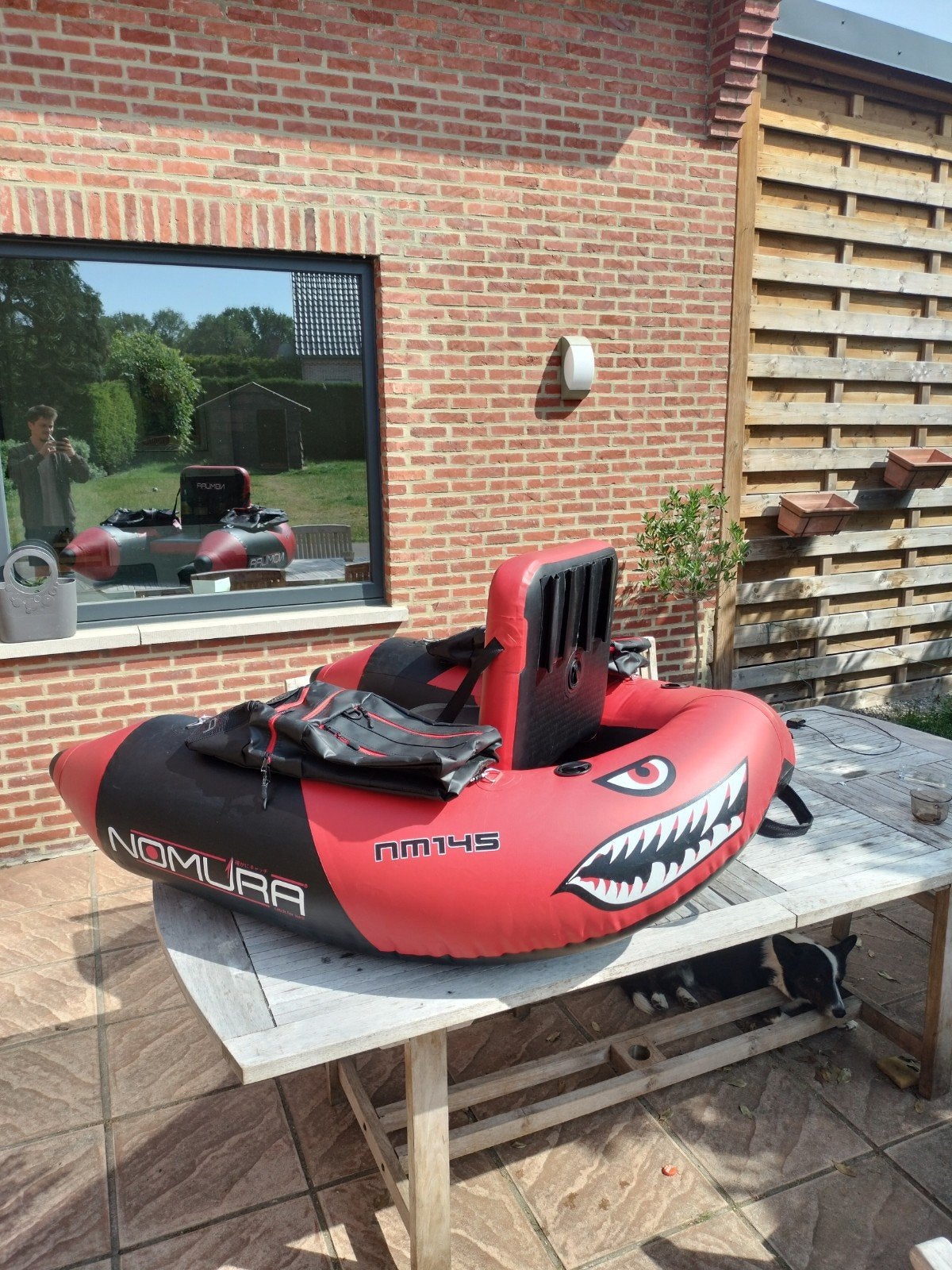 belly boot, Ophalen, Zo goed als nieuw