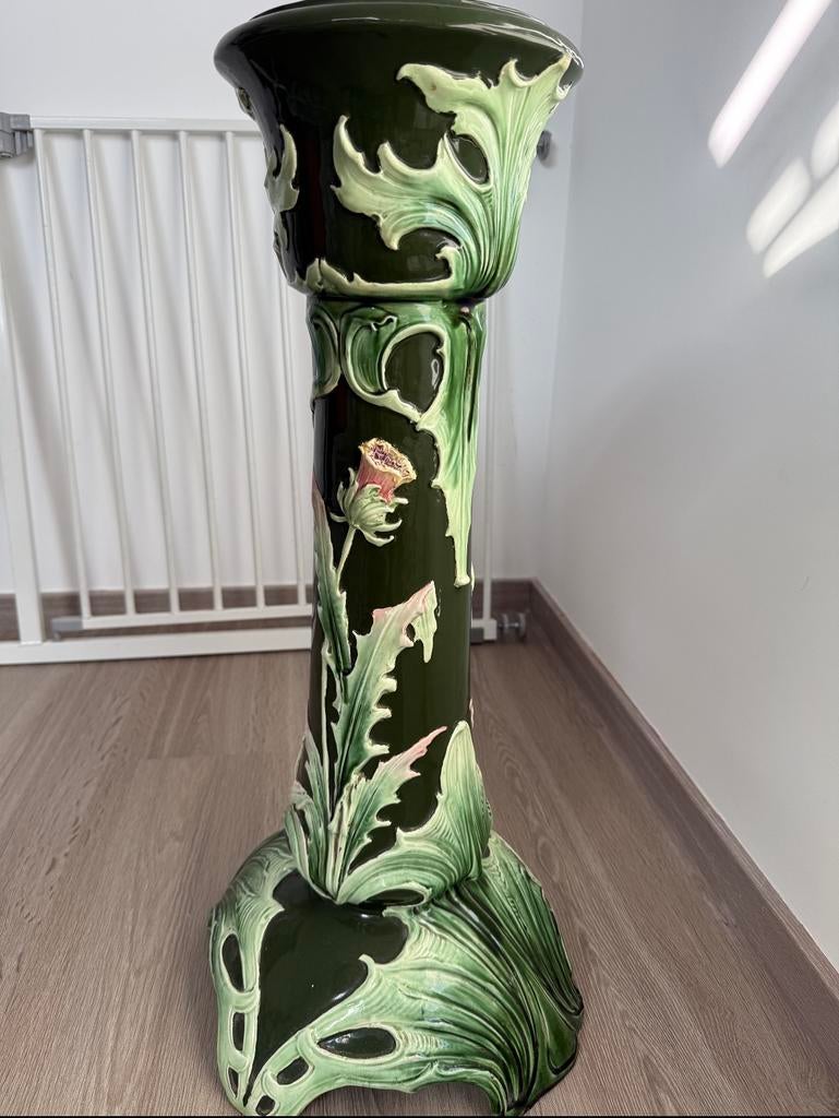 Colonne porte-fleur, Enlèvement