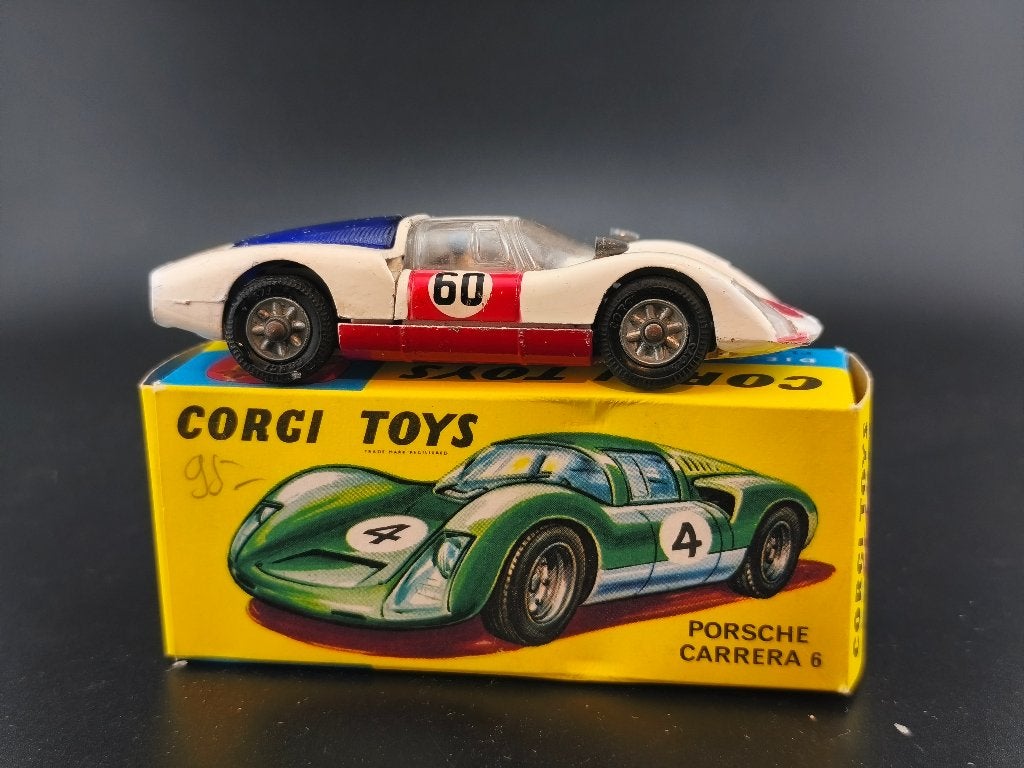 CORGI TOYS UK PORSCHE CARRERA 6 REF 330, Hobby en Vrije tijd, Modelauto's | 1:43, Gebruikt, Auto, Corgi, Ophalen of Verzenden
