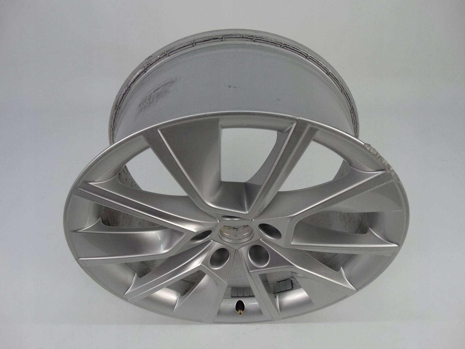 Pi ces d tach es pour Skoda SuperB III 3V0601025BC, Autos : Pièces & Accessoires, Infoline@skoda-auto.cz, Tr. Vaclava Klementa 869
293 01  Mlada Boleslav, CZ