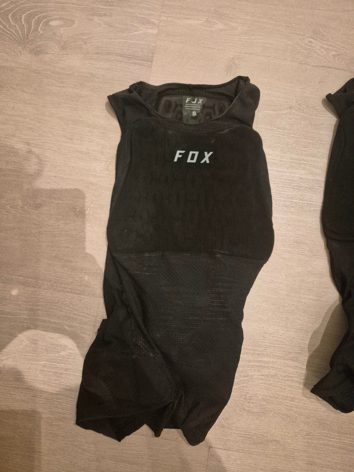 FOX rugbeschermer Small (downhill), Fietsen en Brommers, Fietsaccessoires | Fietskleding, Gebruikt, Fox, Dames, Bovenkleding
