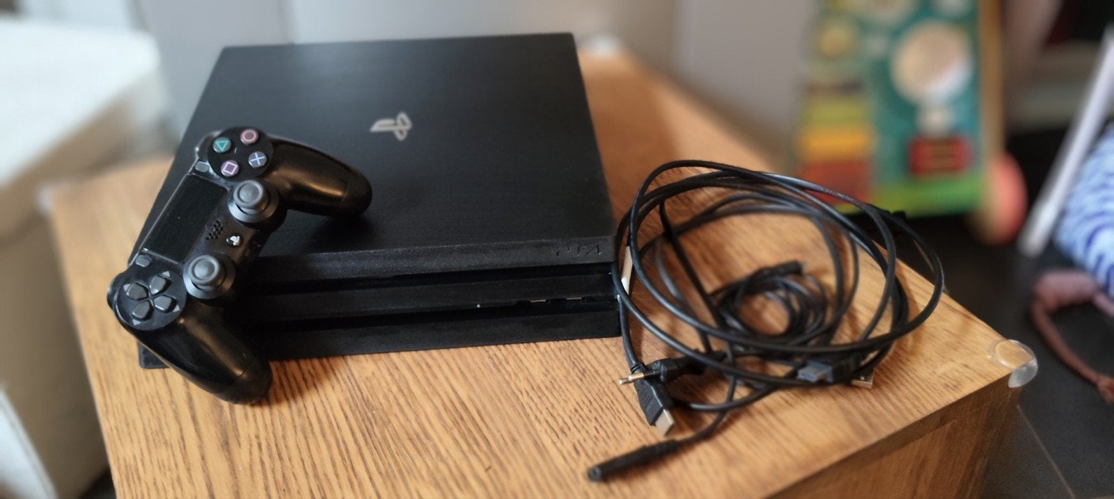 PlayStation 4 pro - 1to avec manette, Gebruikt, Ophalen of Verzenden, 1 TB, Met 1 controller