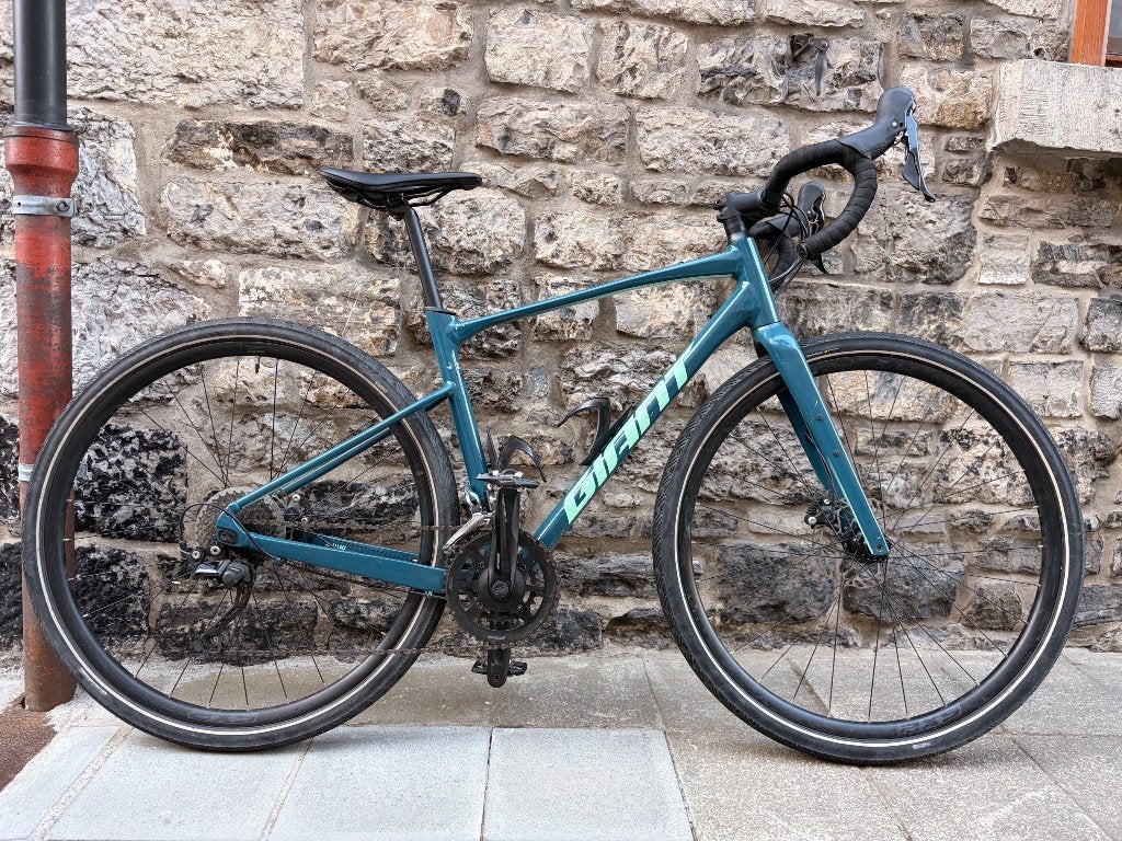 Vélo Gravel Giant Revolt, 10 à 15 vitesses, Giant, Enlèvement, 28 pouces