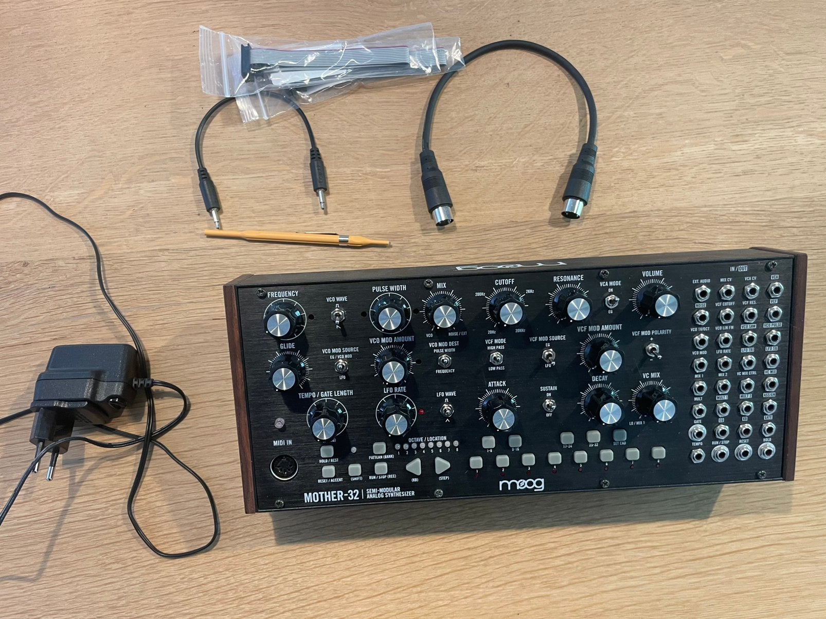 Moog Mother-32, Muziek en Instrumenten, Ophalen, Zo goed als nieuw, Overige aantallen, Overige merken