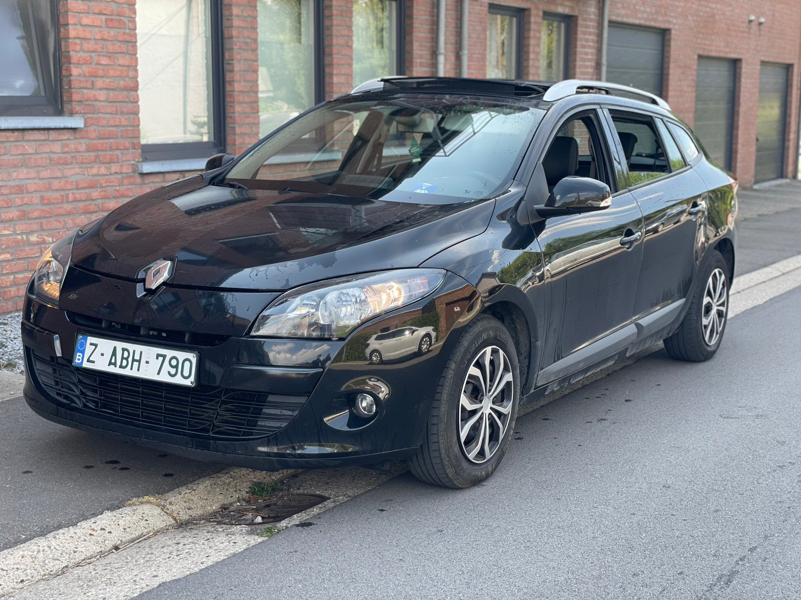 Renault megane 3 grand tourer  1.5 Dci toit ouvrant, Euro 5, Achat, Boîte manuelle, Toit ouvrant