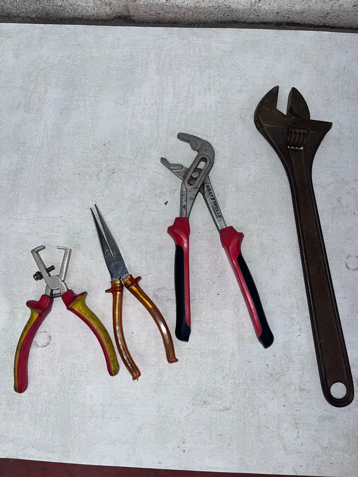 lot dépareillé de 4 outils, Enlèvement, Comme neuf