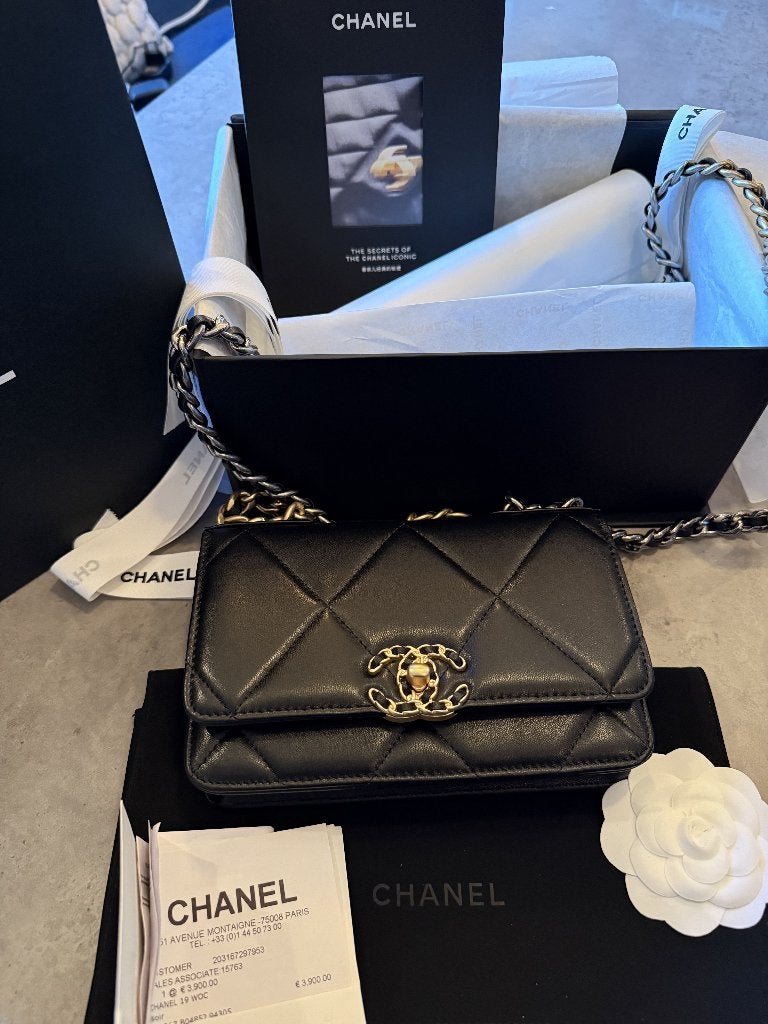 Chanel 19 Wallet on Chain handtas Chanel 19 classic flap bag, Enlèvement ou Envoi, Neuf, Noir, Sac à main